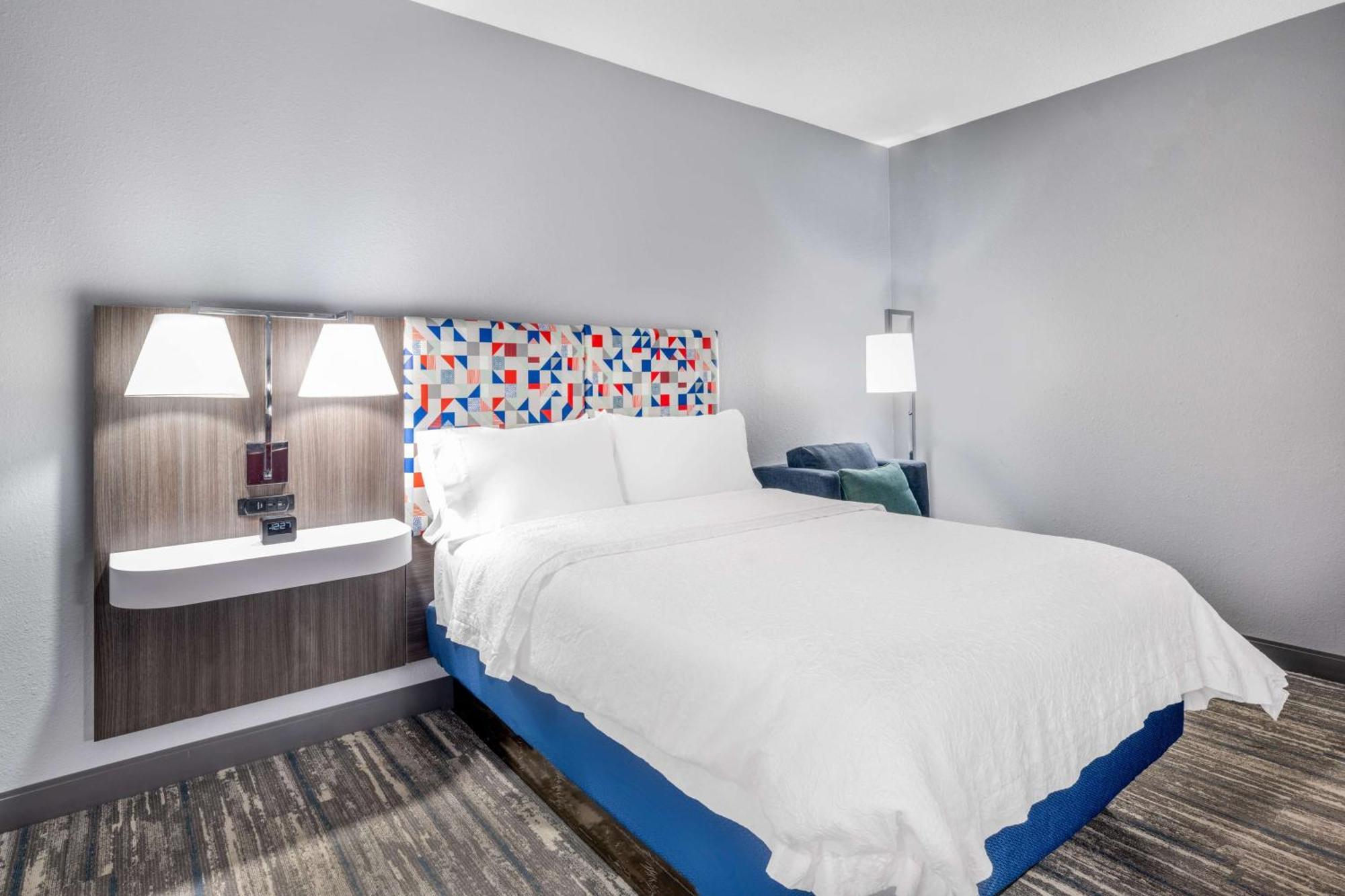 Hampton Inn Sanford Bagian luar foto