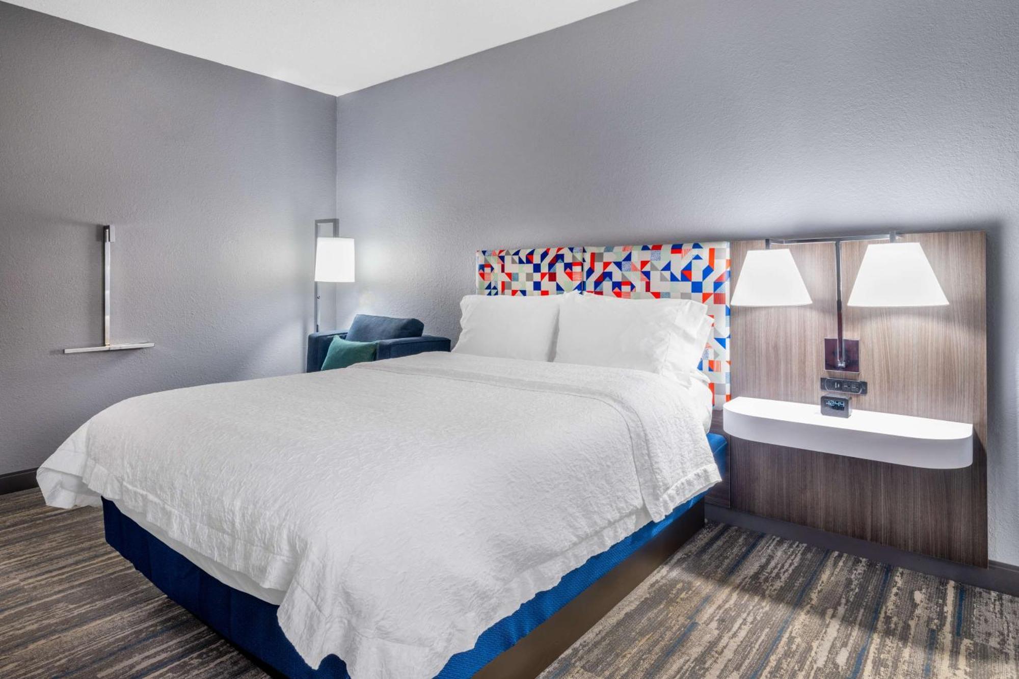 Hampton Inn Sanford Bagian luar foto