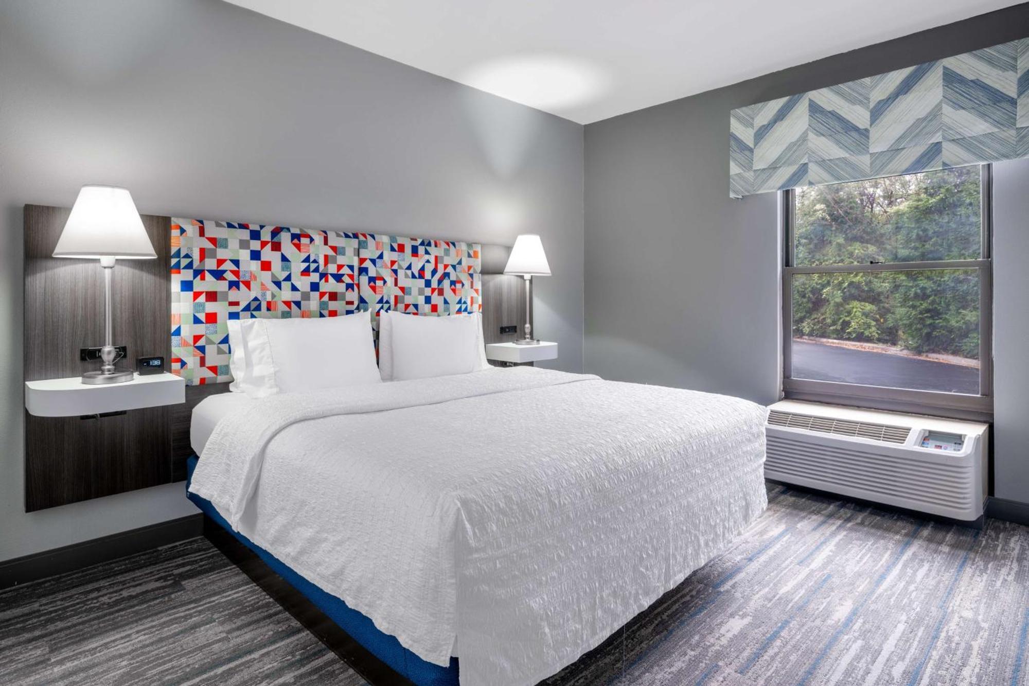 Hampton Inn Sanford Bagian luar foto