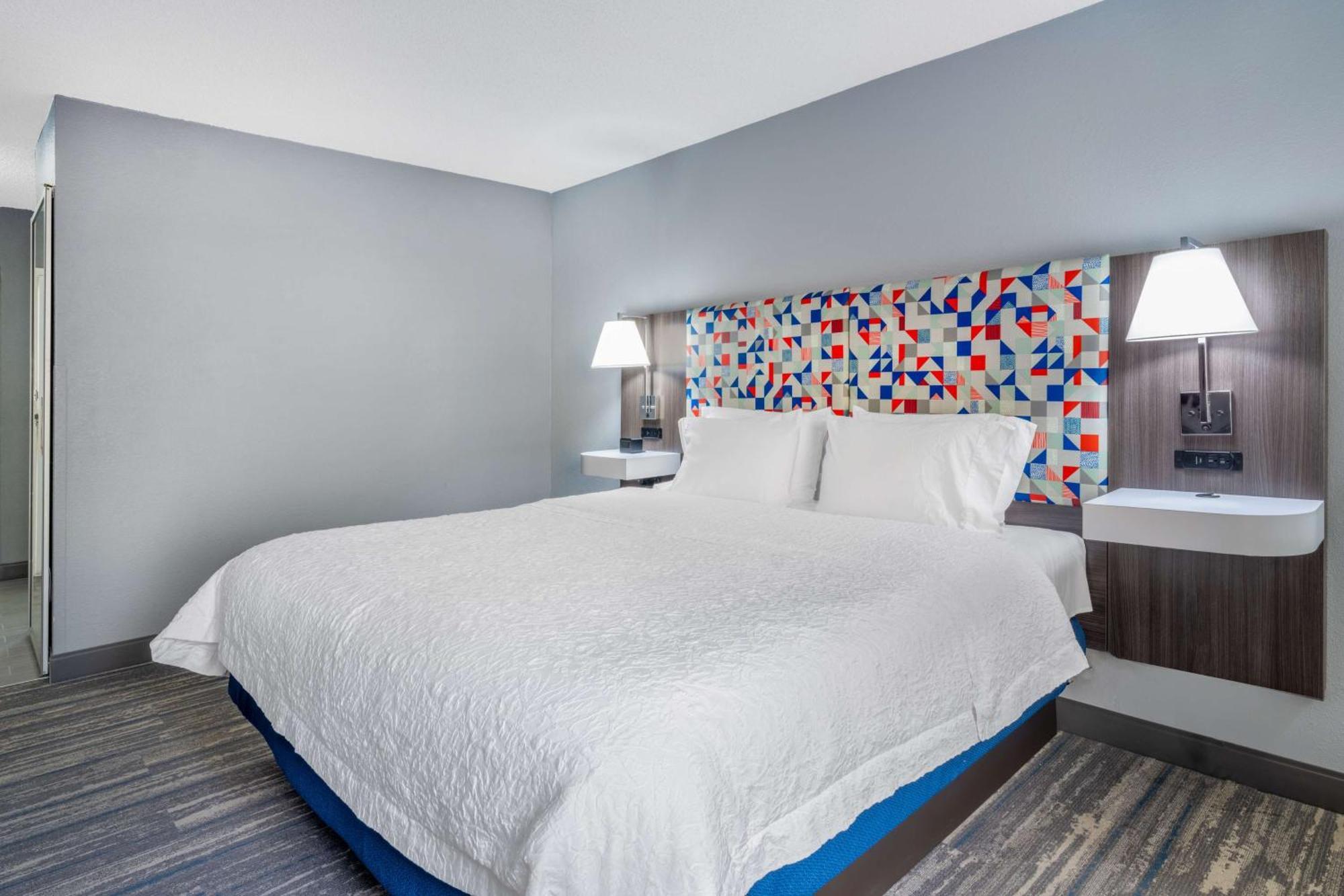 Hampton Inn Sanford Bagian luar foto